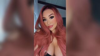 Redhead Hawaiian Teases Her Fans Video