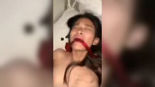 Ex Asian Teen Girlfriend Filling Up Her Pussy With Multiple Creampies Leaked Video