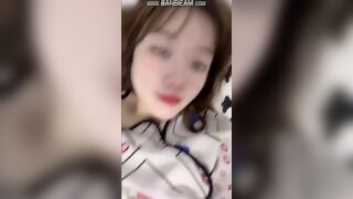 Pretty Asian Showing Her Juicy Pussy On Cam Video