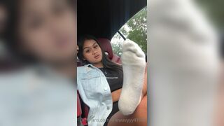 Shewavyyy41000 Fair Skinned Asian Babe Showing her Feet On Cam onlyfans Video