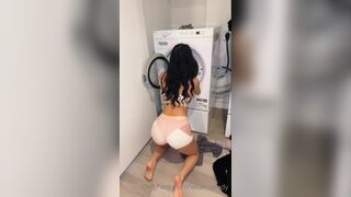 Asian.Candy Horny Girl Sucking Big Hard Cock On Knees Onlyfans Video