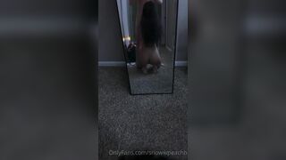 Snowwpeachh Lusty Asian Gf Sucking Cock Passionately Onlyfans Video