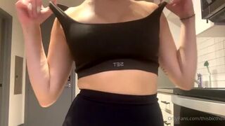 Thisbicthdied Sexy Asian Getting naked On Cam Onlyfans Video