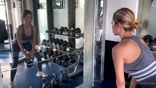 Lonelymeow Asian Thicc Babe Working Out On Gym Onlyfans Video