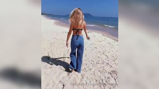 Lonelymeow Asian Babe Wearing Hot Top Beach Visit Onlyfans Video