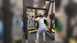 Lonelymeow Asian Working Out In Tight pants Onlyfans Video