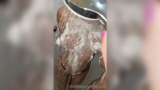 Fairyana Asian Taking Her Boobs For a Wash With Friends Onlyfans Video
