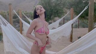 Fairyana Asian Showing herself in Sexy Lingerie Outdoor Onlyfans Video