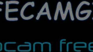 Sexy Asian Short Hair Camgirl Showing off Herself Video