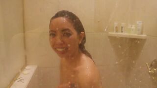 Asian Cutie Gets Exposed While Showering Video
