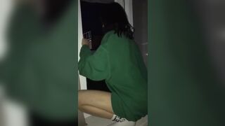 Asian College Girl Twerking Her Small Booty Leaked Video