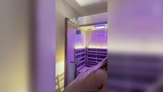 Phoeyuibe Asian Exposing her Sexy Booty and Boobs Onlyfans Video