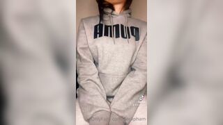 Florapham Hottie Trying Out Sexy Tight Dress Onlyfans Video