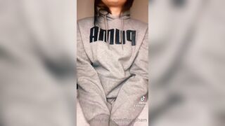 Florapham Hottie Trying Out Sexy Tight Dress Onlyfans Video