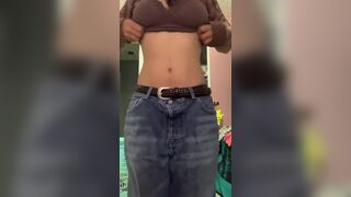 Carmennl0ve Curvy Babe Stripteasing On Cam Video