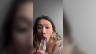 Xoey li Cute Asian teen Sucking a Big Dildo on Cam onlyfans Video
