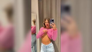 Thicc Asian Model Revealing Boobs Video