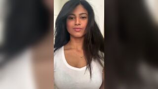Pretty Sexy Asian Black Haired Model Video