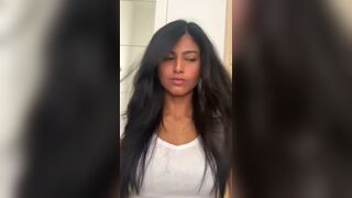 Pretty Sexy Asian Black Haired Model Video