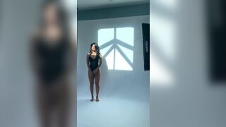 Pretty Sexy South Asian Model In Photoshoot Video