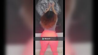 Dess_2 Fat Slut Showing Off Her Big Juicy Booty Onlyfans Video