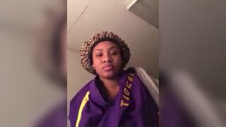 Sexy Ebony Gf Showing Tits On Facetime Video