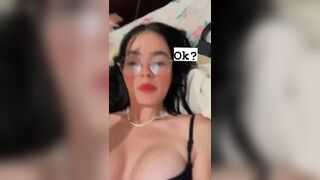 Nerdy Babe With juicy Boobs Video