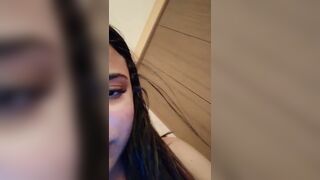 Pretty Camgirl Showing her Pussy and Hot Ass On Cam Video