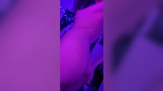Slutty Girl Squeezing Booty Video