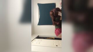 Ariyana Pretty Busty Girl twerking Bubblebutt On Cam Video