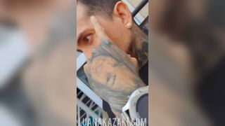 Luanakazaki Lesbian Babe Twerking Ass On a Party While Making Out Video