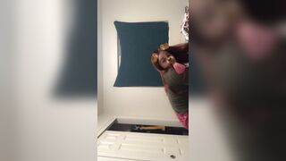 Hot gf Shaking her Big Booty For Bf Video