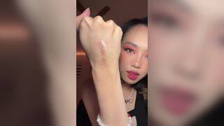 Hot Sexy Asian Babe Showing Off Her Makeup Set Video