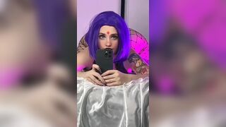 Sexy Cosplay Girl Shaking Big Booty Video