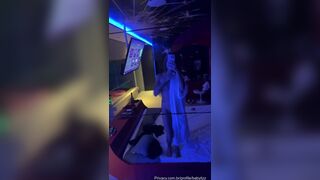 Babylizz Asian Petite Teen Exposing Herself Video