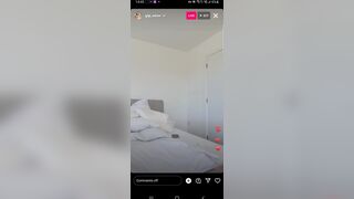 Gigi_winnr Rubbing Her Juicy Pussy in Live Stream Video