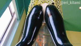 Eri Kitami Asian Hottie Showing her Tight Booty While teasing it Onlyfans Video