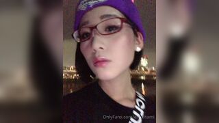 Eri Kitami Asian Showing Off While Smoking Outdoor Onlyfans Video