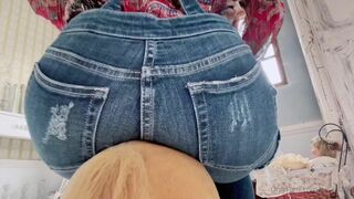 Eri Kitami Sexy Asian Showing Off her Tight Hot Booty Onlyfans Video