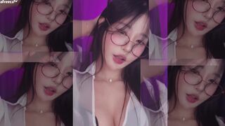 Haru S2 Pretty Asian Teen Exposing Boobs and Booty While Dancing Video