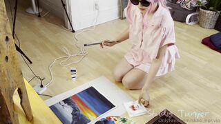 Studio Juniper Asian Cutie Shows Off her hot Body While Painting and Gets Toyed onlyfans Video
