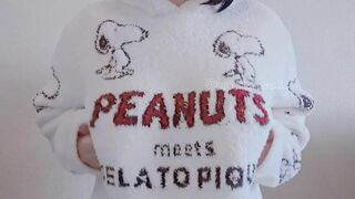 Mikansui Asian Busty Hottie Teasing her Huge Boobs Video