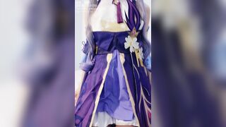 Meng Bai Teen Reveals Her Pussy and Fucks Deep With a Dildo Video