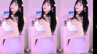 Han Jina Curvy Ass Asian In Pink Skirt Live Dancing Video