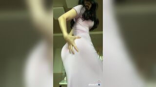 Kimjeewoo529 Big Booty Asian Squeezing Bootycheeks Hard Video