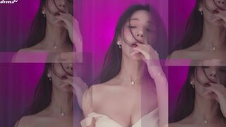 Haru Asian Horny Dancer Loves Showing off Her Big Boobs on Live Afreecatv Video