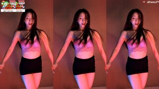Unina Big Tit Teasing And Sexy Dance While Wearing Mini Skirt Afreecatv Video