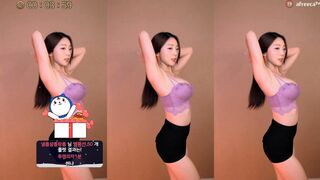 Unina___ Dancing While Teasing Her Thick Ass And Boobs AfreecaTV Video