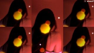 Unina__ Teasing Her Big Round Tits While Dancing AfreecaTV Video