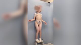 Oongnyaaluv Loves Showing her Tight Small Body On Cam Video